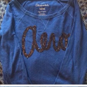A Aeropostale’s shirt